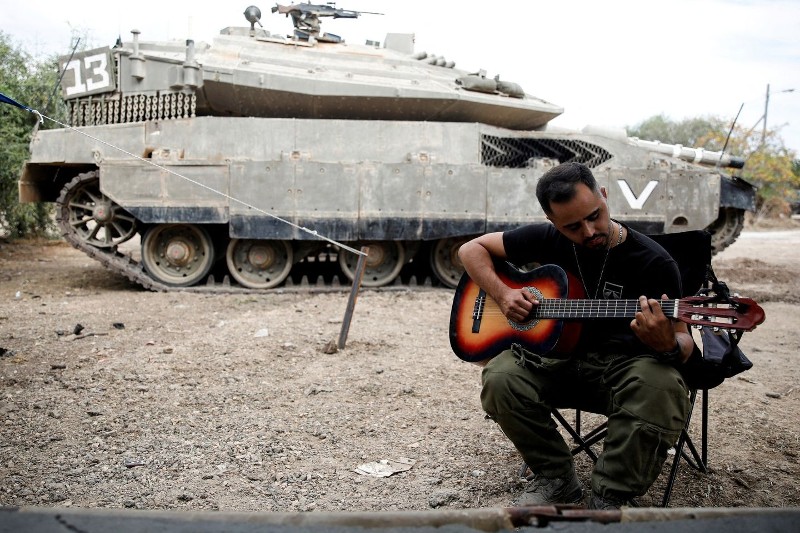 רק לבקש